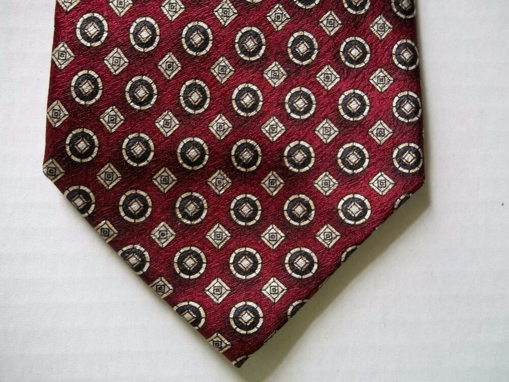 Beautiful PIERRE CARDIN 100% Silk Neck Tie Necktie Wine Bronze Silver Foulard